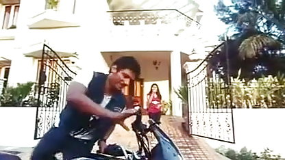 वह पुरुष बिकनी में प्यार करने के लिए गर्म टब में सेक्सी पिक्चर फुल एचडी में चार चार लोग