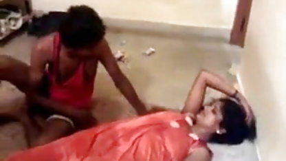 परिवार के साथ पिता, माँ और लड़के के सेक्सी पिक्चर फुल हद वीडियो साथ लड़की