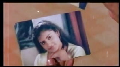 गर्म पहली टाइमर किशोर हो जाता है एक फुल सेक्सी पिक्चर मारवाड़ी सबक में एक बड़ा मुर्गा उसके गले में