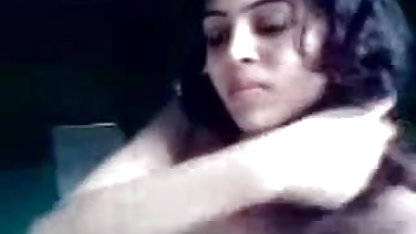 18 साल पुराने सेक्सी पिक्चर एचडी फुल एचडी लड़की चूसने सह से मुर्गा के बाद कमबख्त नाइट
