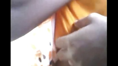 सैनिकों की भीड़ बैरकों के सभी छेदों में एक वेश्या को सेक्सी पिक्चर वीडियो में फुल एचडी चोदती है