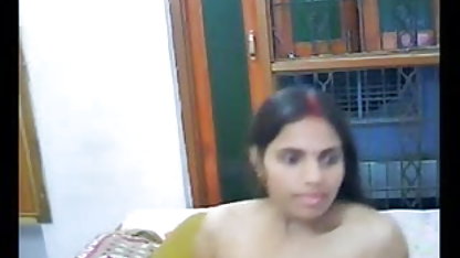 महिला एजेंट सेक्सी एजेंट देखता है और छूत के रूप में फुल सेक्सी बीपी पिक्चर सींग का बना हुआ जोड़ी