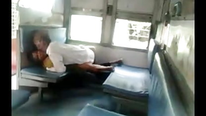 सुनहरे बालों वाली पुलिस कार में कानून सेक्स फुल एचडी पिक्चर तोड़ने के लिए