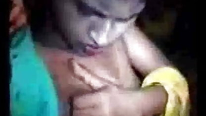 नाव पर गोली मार ब्लू पिक्चर सेक्सी एचडी फुल दी-सार्वजनिक स्थान में नग्न, निगल निगल