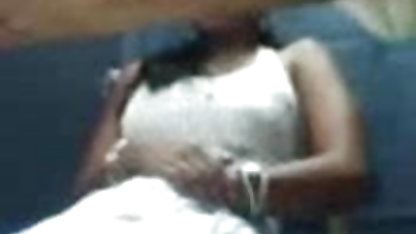 बड़े काले गंजा सिर के खिलाफ वसा और सेक्सी पिक्चर फुल वसा स्तन