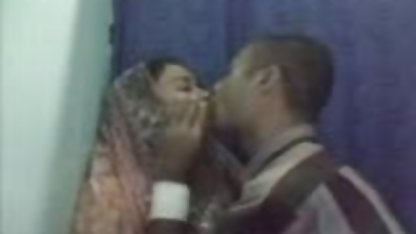 गर्म अजनबी पत्नी पति गोली मारता है, जबकि एशियाई फुल सेक्सी फिल्म ब्लू पिक्चर वीडियो