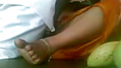बेटी माँ के साथ पट्टा पर ब्लू पिक्चर फुल सेक्सी इंग्लिश में रसोई घर में