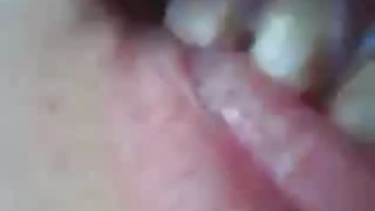 पति देखता है सेक्सी पिक्चर फुल एचडी बीपी पत्नी के साथ एक पेशी आदमी